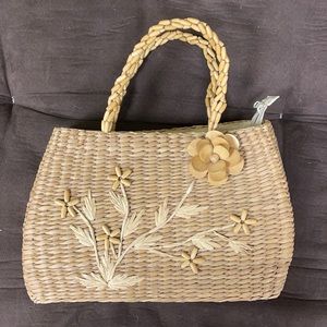 Nine West “In Bloom” straw hand bag